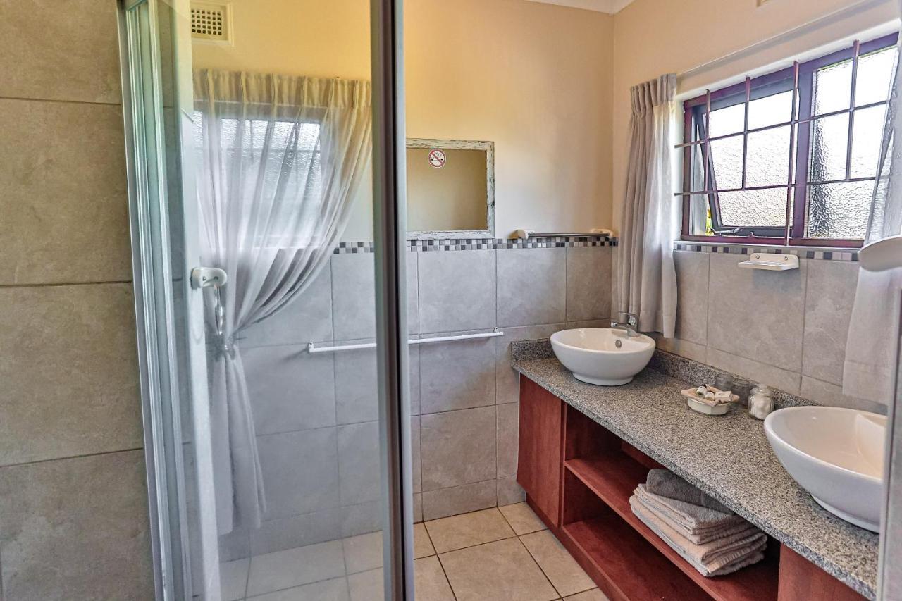 Zuider Zee Guest House Баллито Экстерьер фото