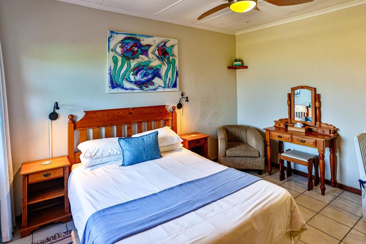 Zuider Zee Guest House Баллито Экстерьер фото